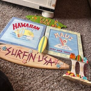 Colorful Surfing Themed Wall Decor Set